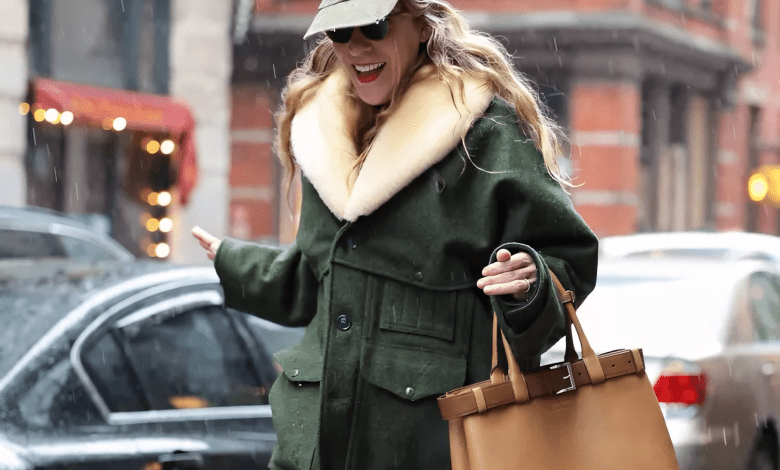 12 Rainy Day Outfits to Brighten Your Mood and Wardrobe