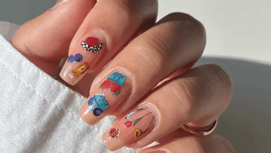 Shortcut to Statement Nails: The Ultimate Guide to Applying Nail Stickers