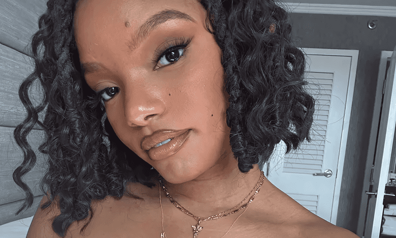 Halle Bailey's Latest Hairdo: A Cute, Curly Bob