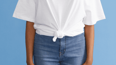 The Ruffled Side Knot: A Simple Way to Add Flair to Your White Tee