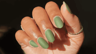 13 Serene Manicure Ideas in Sage Green