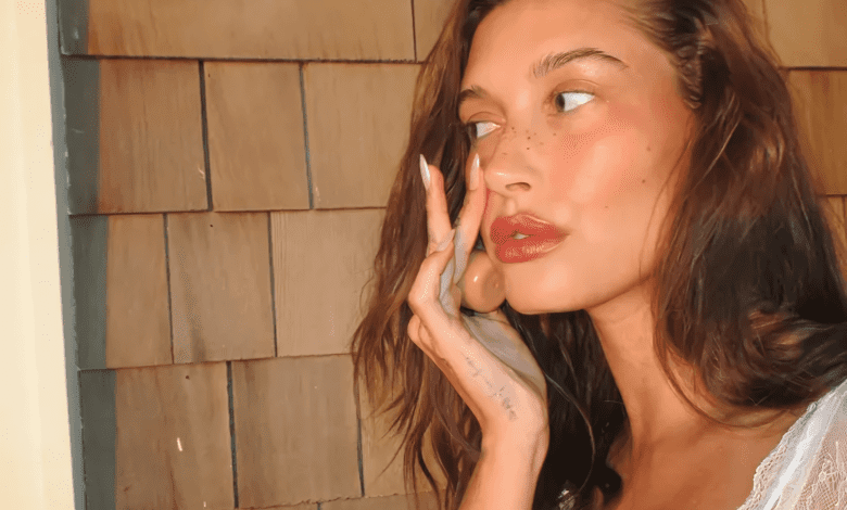 Get Glowing with Summer's Bronzed & Dewy Makeup Trends