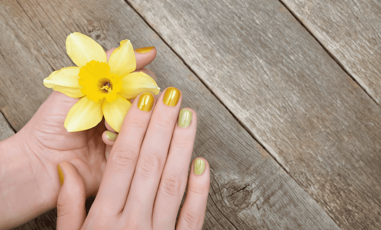 Short & Sweet: 12 Summer Nail Art Ideas Perfect for Shorter Nails