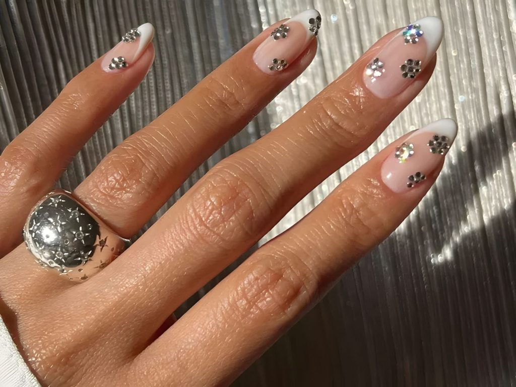 17 Inspiring 3D Nail Designs for Your Creative Nail Art