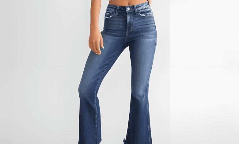 How to Style Cropped Flare Jeans?