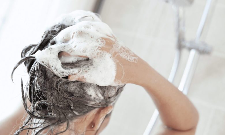 Why Should You Use A Clarifying Shampoo NOW?