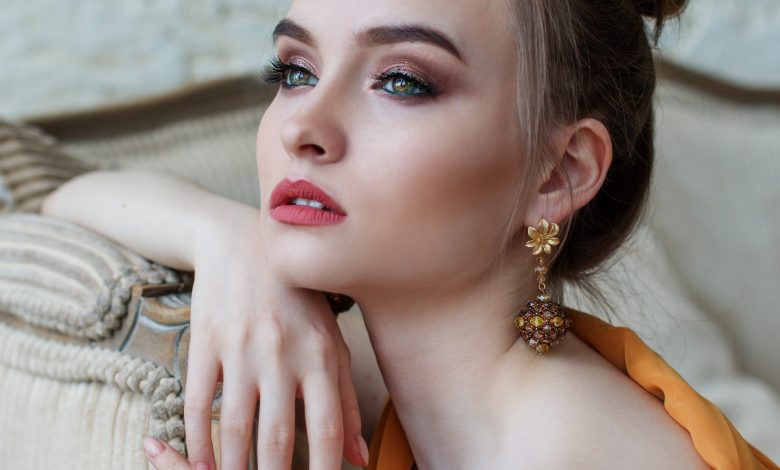 Spring Makeup Trends of 2024