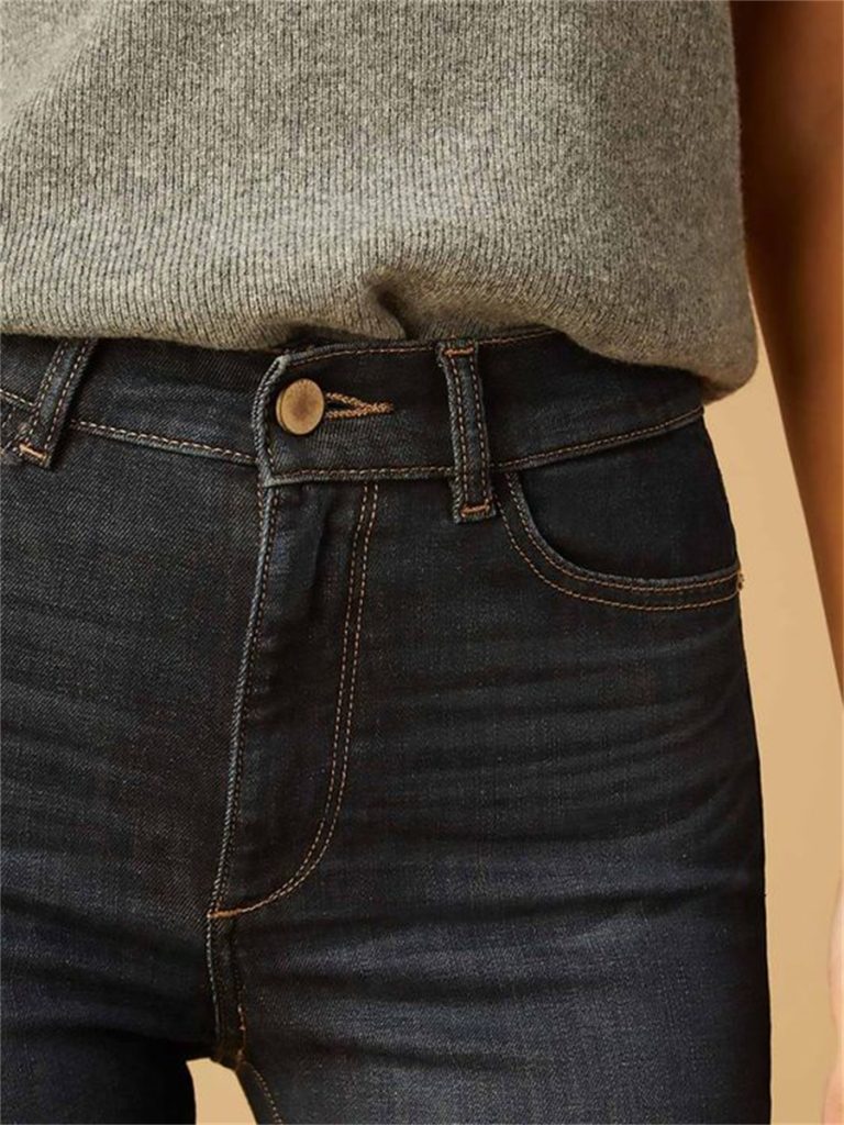 Contoured Waistbands jean