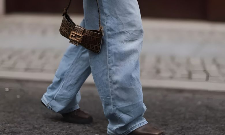 11 Trendy Shoe Choices to Complement Your Baggy Jeans