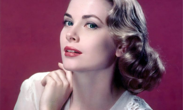 Grace Kelly’s Life and Fashion: A Trip Down Memory Lane