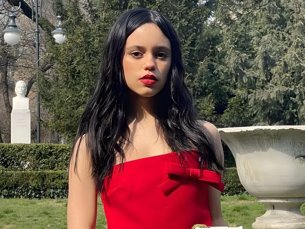 Jenna Ortega's New Manicure Embraces Classic Elegance