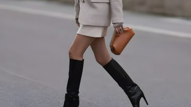 9 Fashionable Ideas to Stylish Combinations of Skirt and Boot